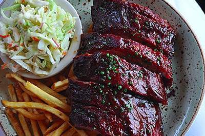 smoked meat with fries
